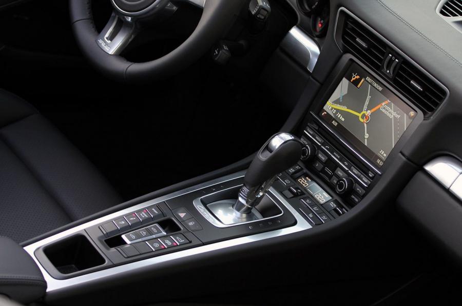  Porsche 911 Carrera 4S 2013 года  (фото 55 из 82)